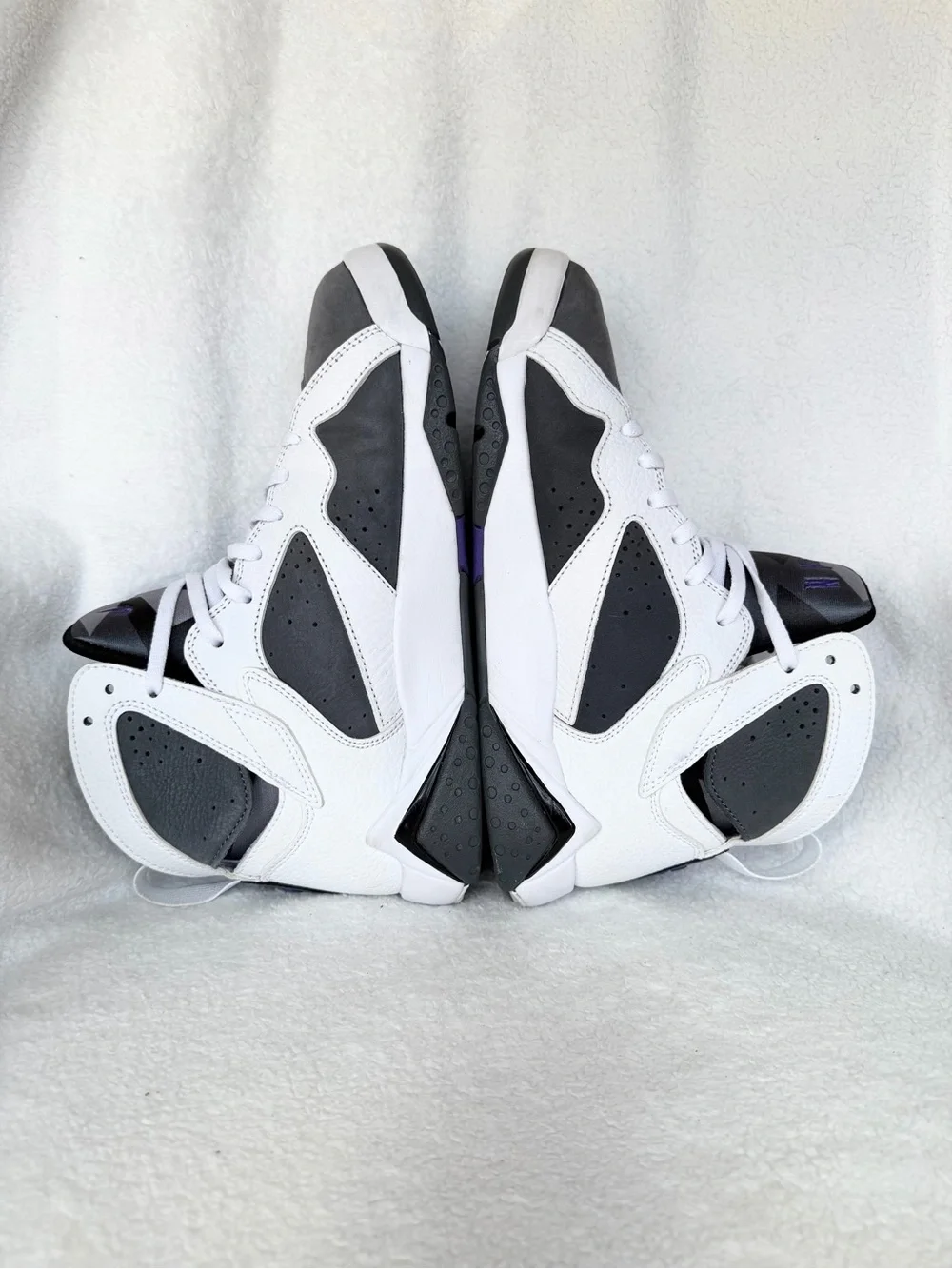Size 7.5 - Nike Air Jordan 7 Retro 